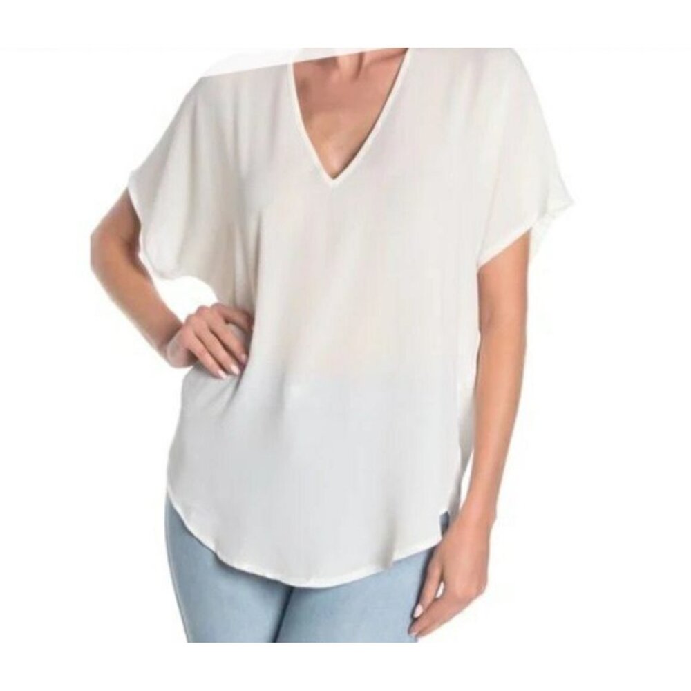 Lush Creme Ivory V-Neck Chiffon Loose Fitting Blouse Size S‎ Top Shirt Summer